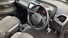 Toyota Aygo 1.0 VVT-i X-Play TSS 5dr x-shift Petrol Hatchback